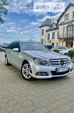 Универсал Mercedes-Benz C-Class 2011 в Стрые