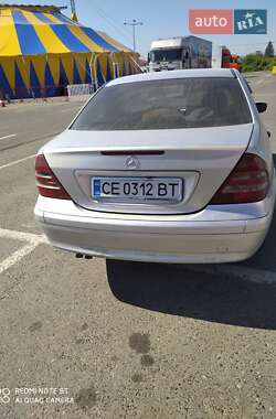 Седан Mercedes-Benz C-Class 2001 в 