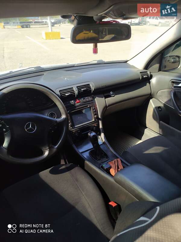 Седан Mercedes-Benz C-Class 2001 в Черновцах фото 6 Седан Mercedes-Benz C-Class 2001 в Черновцах