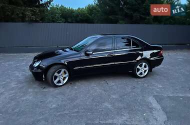 Седан Mercedes-Benz C-Class 2004 в Черкассах