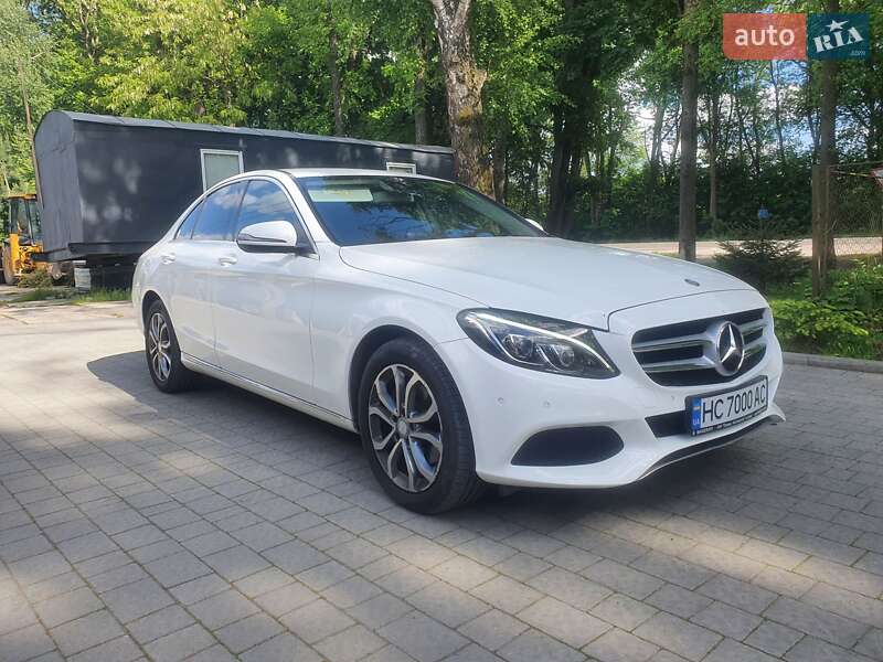 Седан Mercedes-Benz C-Class 2015 в Львове