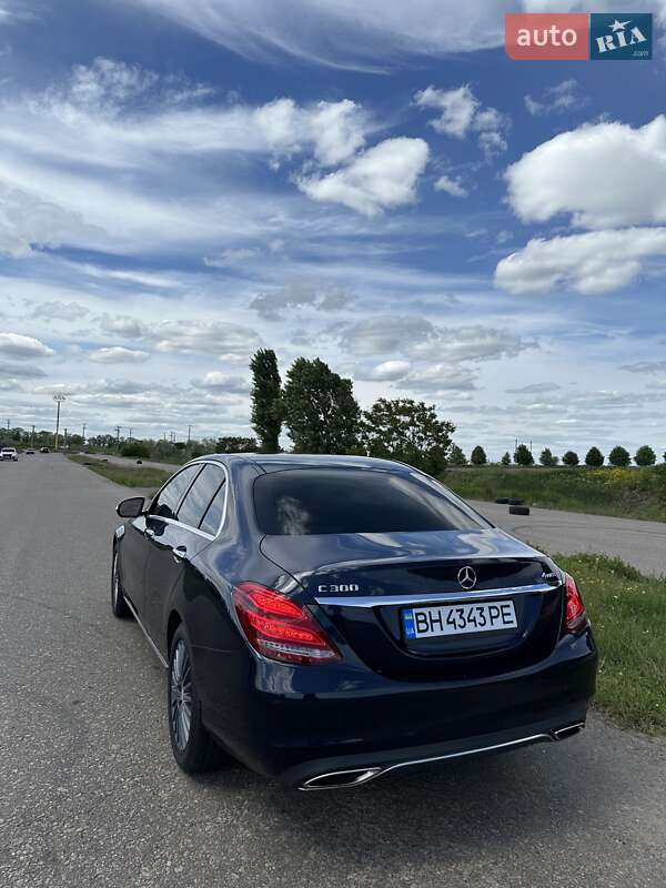 Седан Mercedes-Benz C-Class 2015 в Одессе