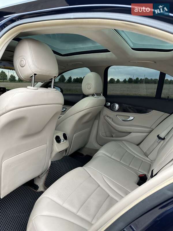 Седан Mercedes-Benz C-Class 2015 в Одессе