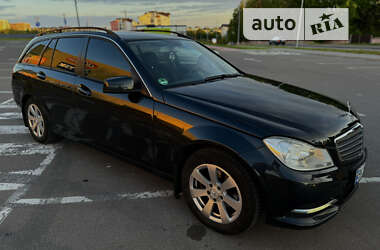 Універсал Mercedes-Benz C-Class 2012 в Рівному