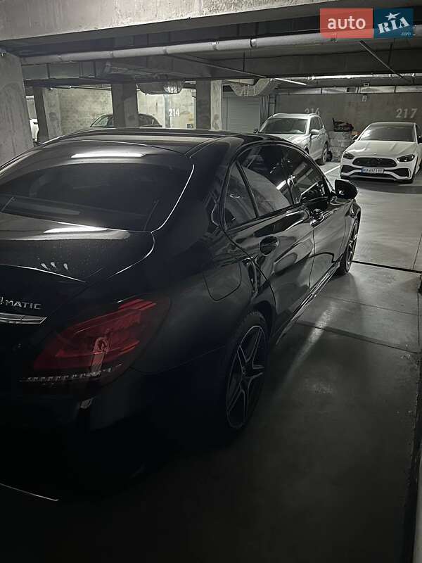 Седан Mercedes-Benz C-Class 2018 в Киеве