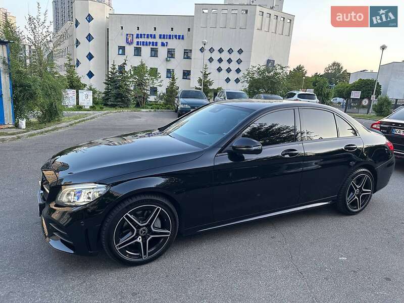 Седан Mercedes-Benz C-Class 2018 в 