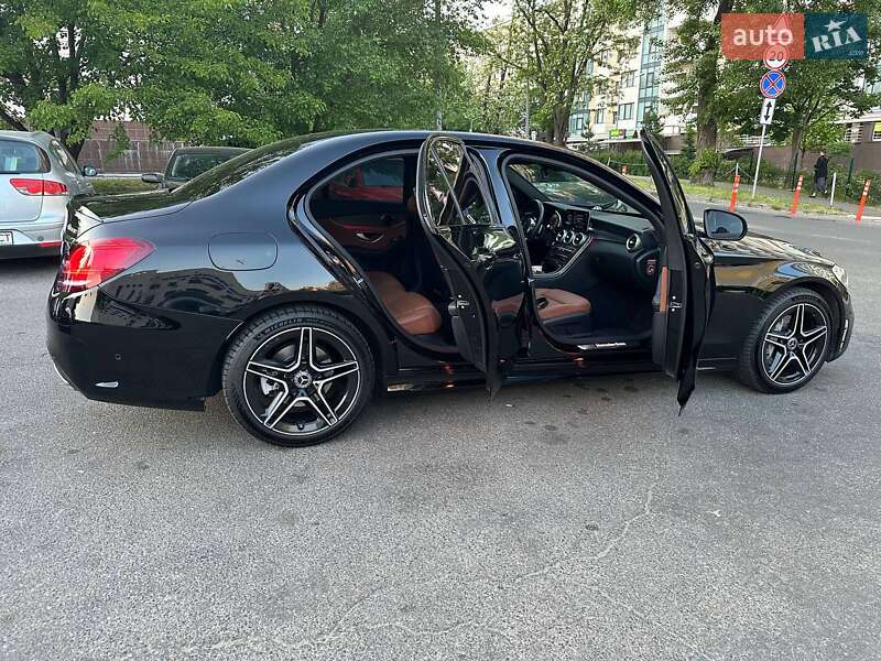 Седан Mercedes-Benz C-Class 2018 в Киеве