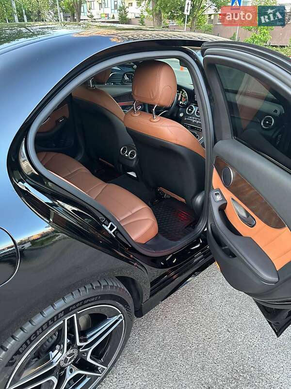Седан Mercedes-Benz C-Class 2018 в Киеве