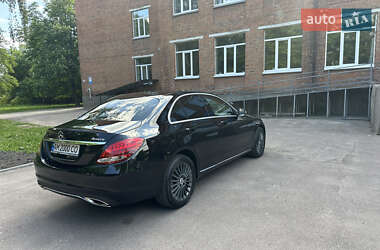 Седан Mercedes-Benz C-Class 2014 в Житомире