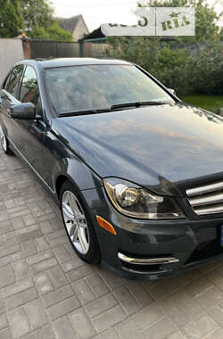 Седан Mercedes-Benz C-Class 2012 в Фастове