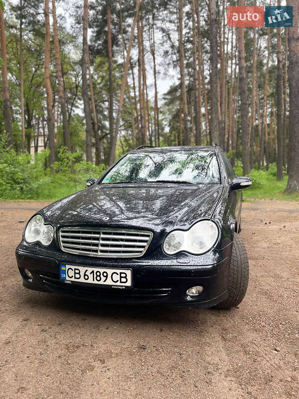 Універсал Mercedes-Benz C-Class 2007 в Житомирі