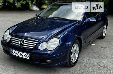 Купе Mercedes-Benz C-Class 2002 в Вінниці