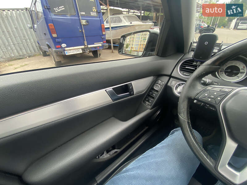 Универсал Mercedes-Benz C-Class 2014 в Одессе