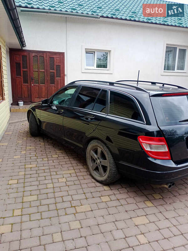 Універсал Mercedes-Benz C-Class 2009 в Косові фото 3 Універсал Mercedes-Benz C-Class 2009 в Косові