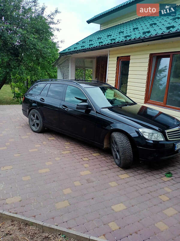 Універсал Mercedes-Benz C-Class 2009 в Косові фото 7 Універсал Mercedes-Benz C-Class 2009 в Косові