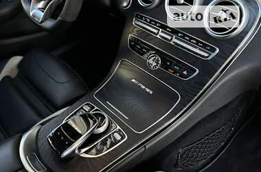 Седан Mercedes-Benz C-Class 2015 в 