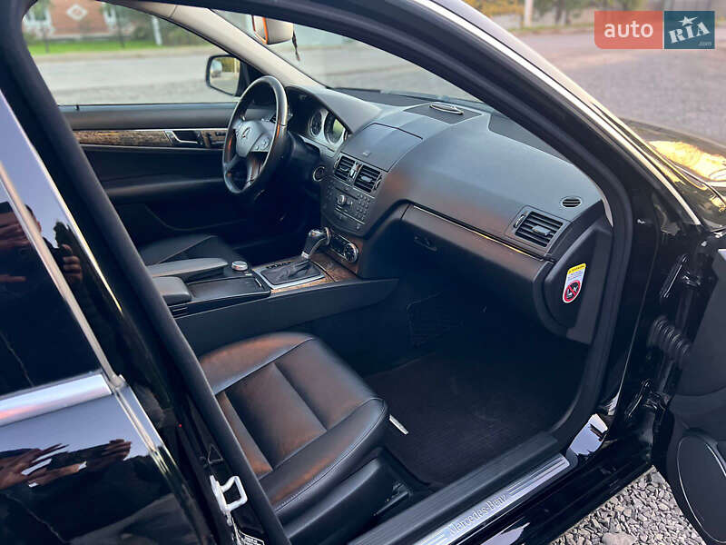Универсал Mercedes-Benz C-Class 2008 в Ковеле