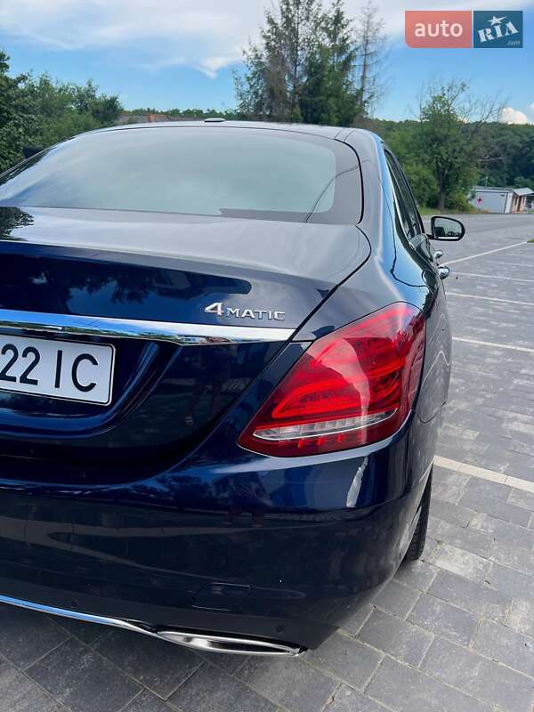 Седан Mercedes-Benz C-Class 2015 в Ужгороді