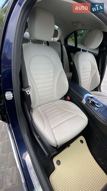 Седан Mercedes-Benz C-Class 2015 в Ужгороді