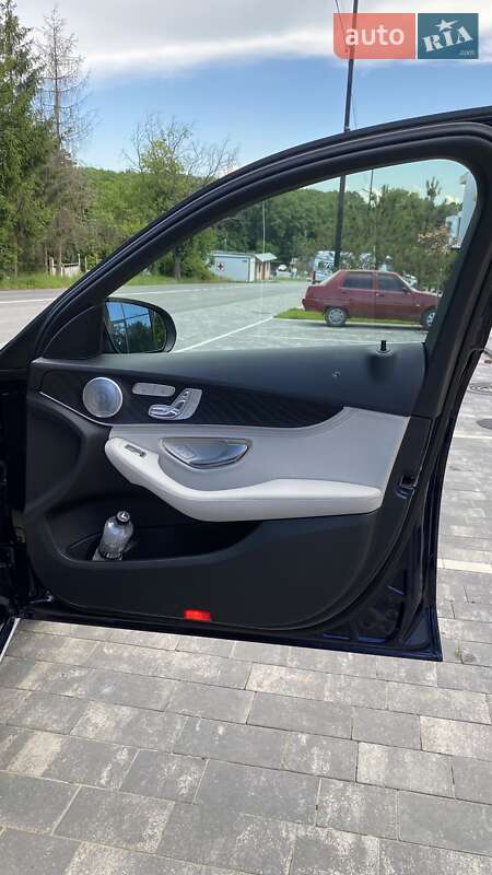 Седан Mercedes-Benz C-Class 2015 в Ужгороді