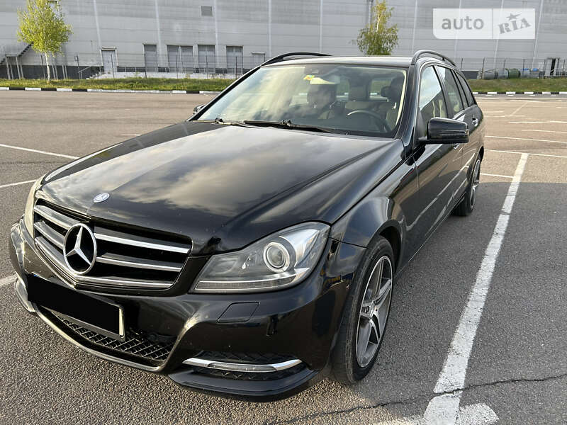 Универсал Mercedes-Benz C-Class 2013 в Ровно