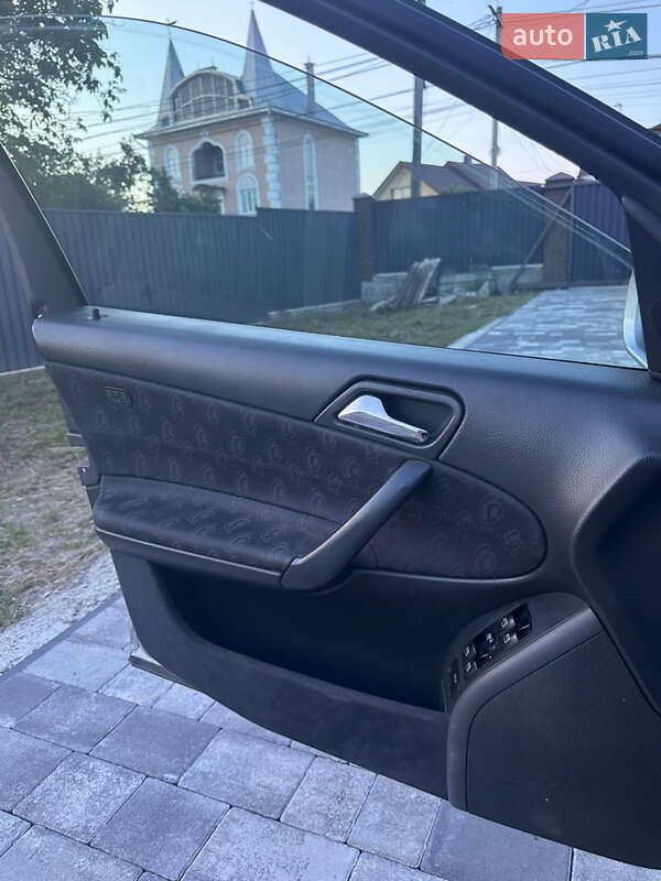 Седан Mercedes-Benz C-Class 2002 в Коломые