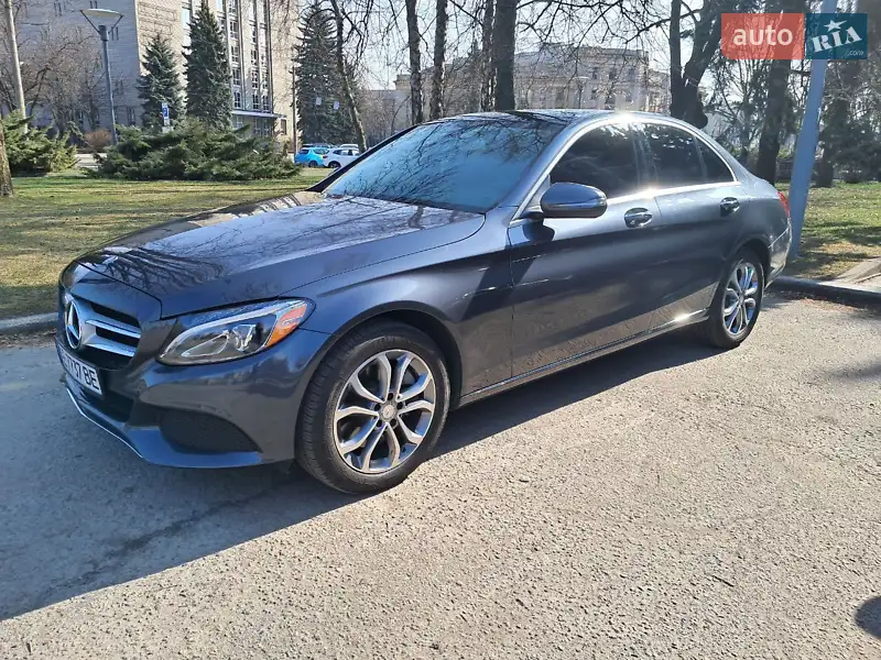 Mercedes-Benz C-Class