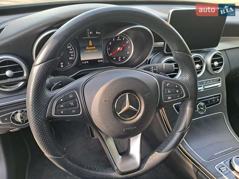 Седан Mercedes-Benz C-Class 2016 в Днепре