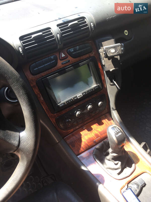 Седан Mercedes-Benz C-Class 2001 в Вилково