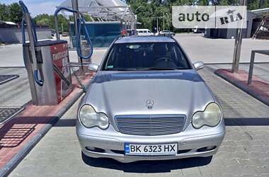 Універсал Mercedes-Benz C-Class 2003 в Рівному