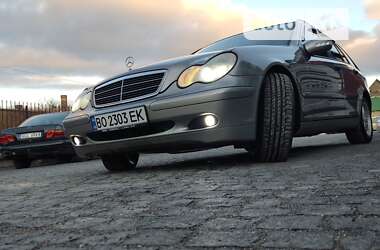 Универсал Mercedes-Benz C-Class 2004 в Кременце