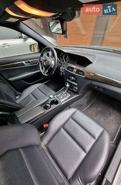 Седан Mercedes-Benz C-Class 2012 в 