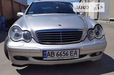 Седан Mercedes-Benz C-Class 2003 в Вінниці