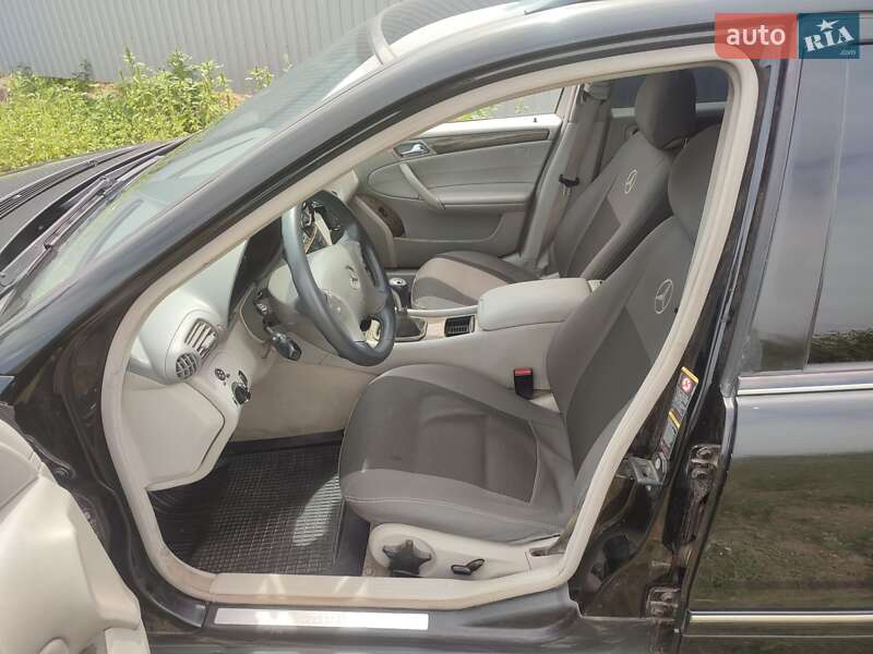 Универсал Mercedes-Benz C-Class 2005 в Дружковке