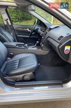 Седан Mercedes-Benz C-Class 2007 в 