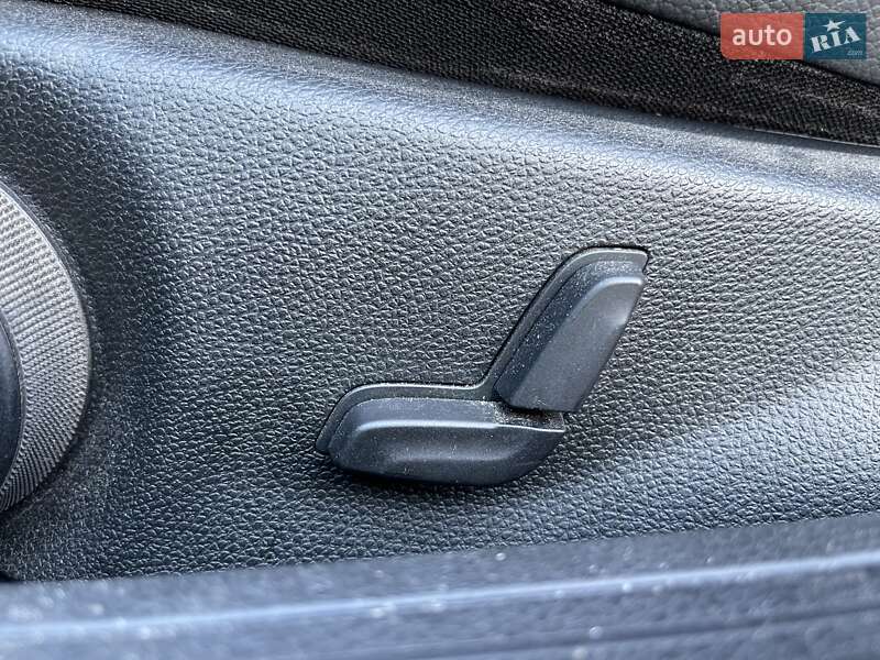 Универсал Mercedes-Benz C-Class 2011 в Черновцах