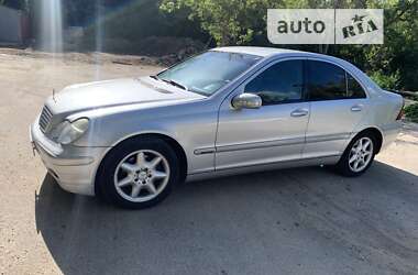 Седан Mercedes-Benz C-Class 2004 в Вінниці