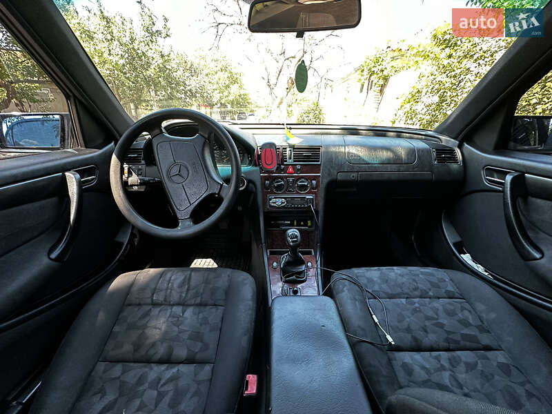 Седан Mercedes-Benz C-Class 1997 в Измаиле