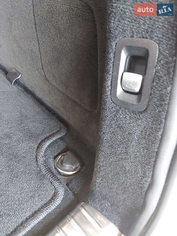 Универсал Mercedes-Benz C-Class 2019 в Одессе фото 14 Универсал Mercedes-Benz C-Class 2019 в Одессе