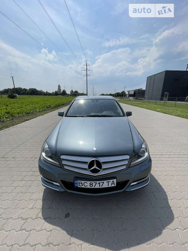 Седан Mercedes-Benz C-Class 2011 в Буске фото 16 Седан Mercedes-Benz C-Class 2011 в Буске