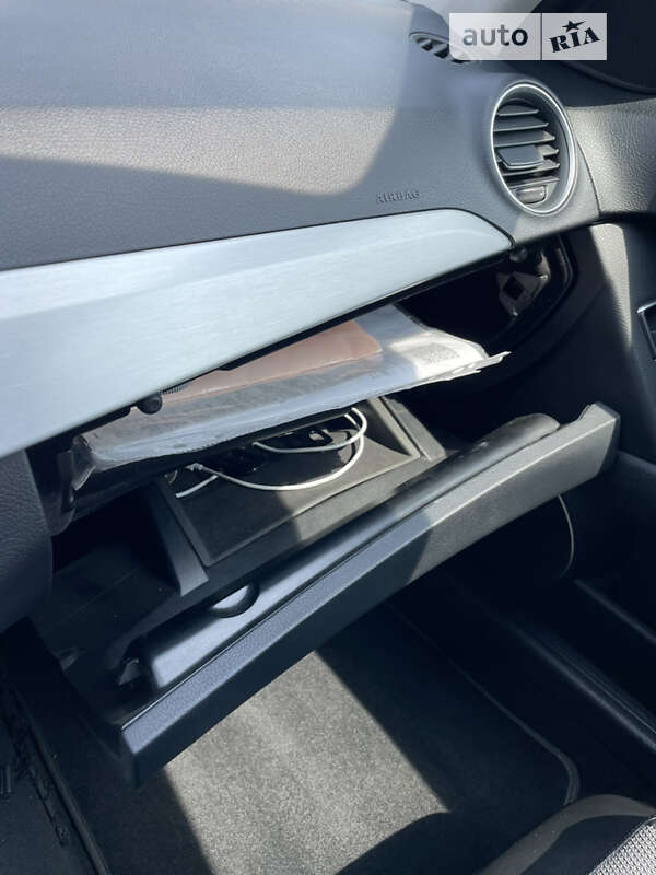 Седан Mercedes-Benz C-Class 2011 в Буске фото 27 Седан Mercedes-Benz C-Class 2011 в Буске