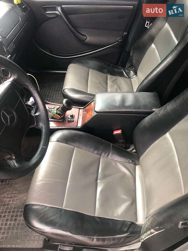 Седан Mercedes-Benz C-Class 1998 в Полтаві