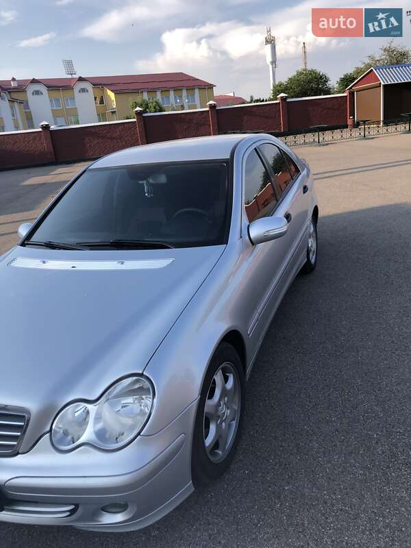 Седан Mercedes-Benz C-Class 2006 в Белой Церкви