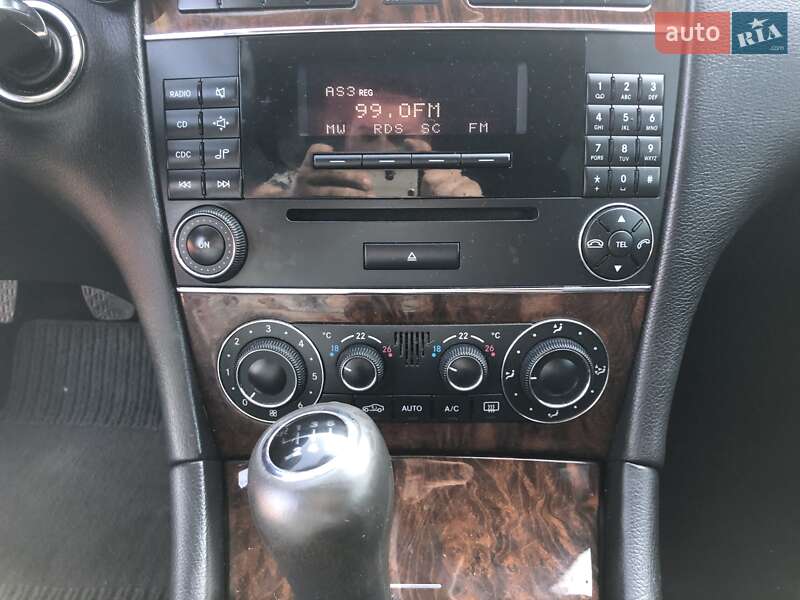 Седан Mercedes-Benz C-Class 2006 в Белой Церкви