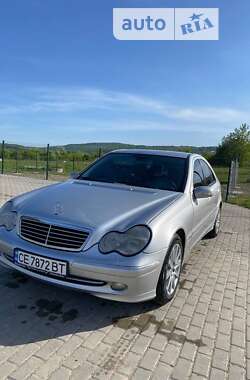 Седан Mercedes-Benz C-Class 2002 в Черновцах