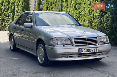 Седан Mercedes-Benz C-Class 1994 в 