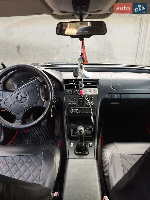 Седан Mercedes-Benz C-Class 1995 в Белгороде-Днестровском