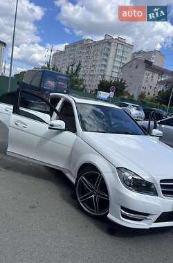 Седан Mercedes-Benz C-Class 2014 в 