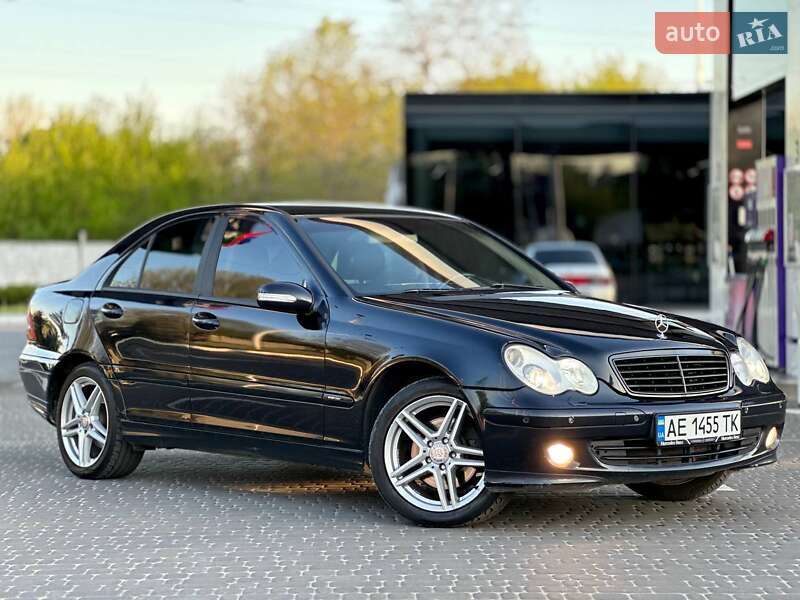 Седан Mercedes-Benz C-Class 2005 в Каменском