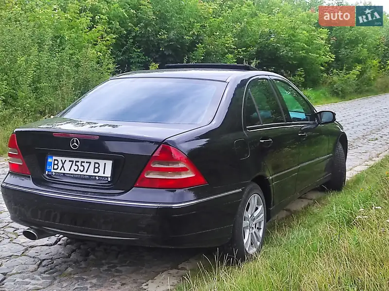 Mercedes-Benz C-Class 2004 VIN WDBRF40J34F531684 фото оголошення 6 з 52